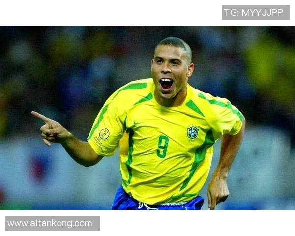 连出足球明星名单的球员背后的故事与成就揭秘