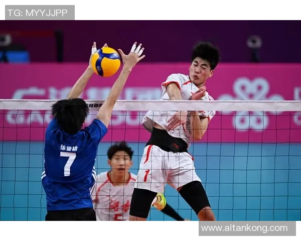 广东男排与辽宁男排激战正酣谁能在这场较量中笑到最后 广东男排与辽宁男排激战正酣谁能在这场较量中笑到最后